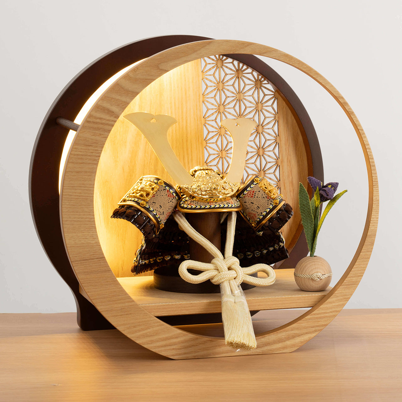 ことの兜　りく　灯月型飾台　麻の葉