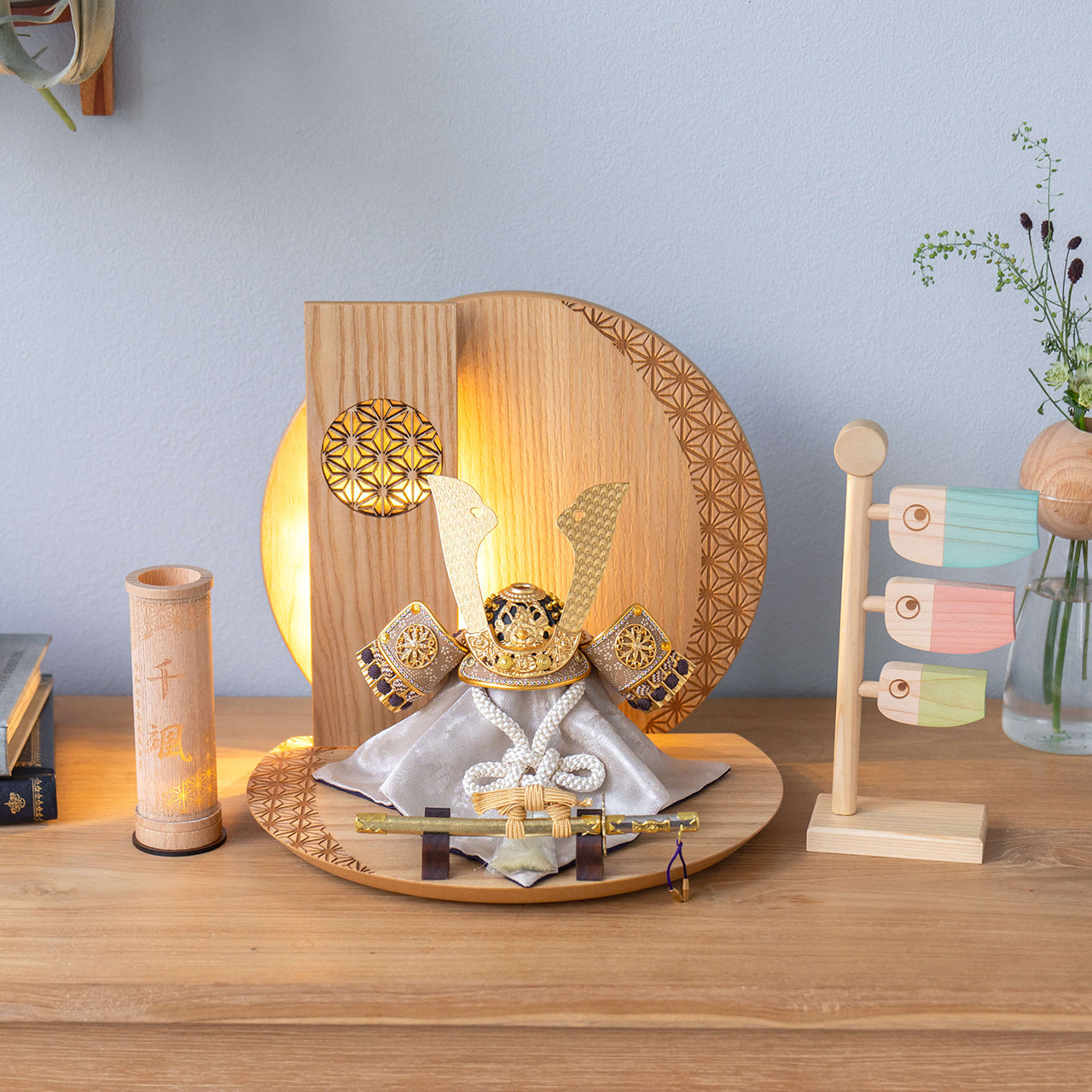 ことの兜　りょう　灯円麻の葉衝立N