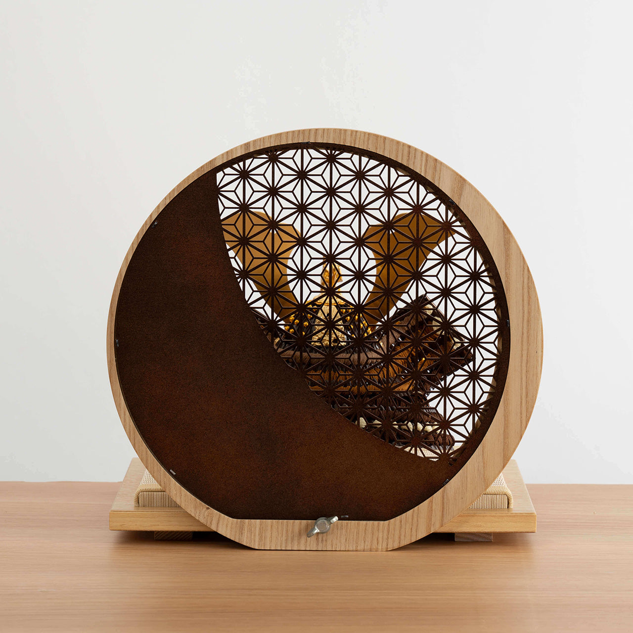 ことの兜　りゅう　麻の葉　円形N衝立