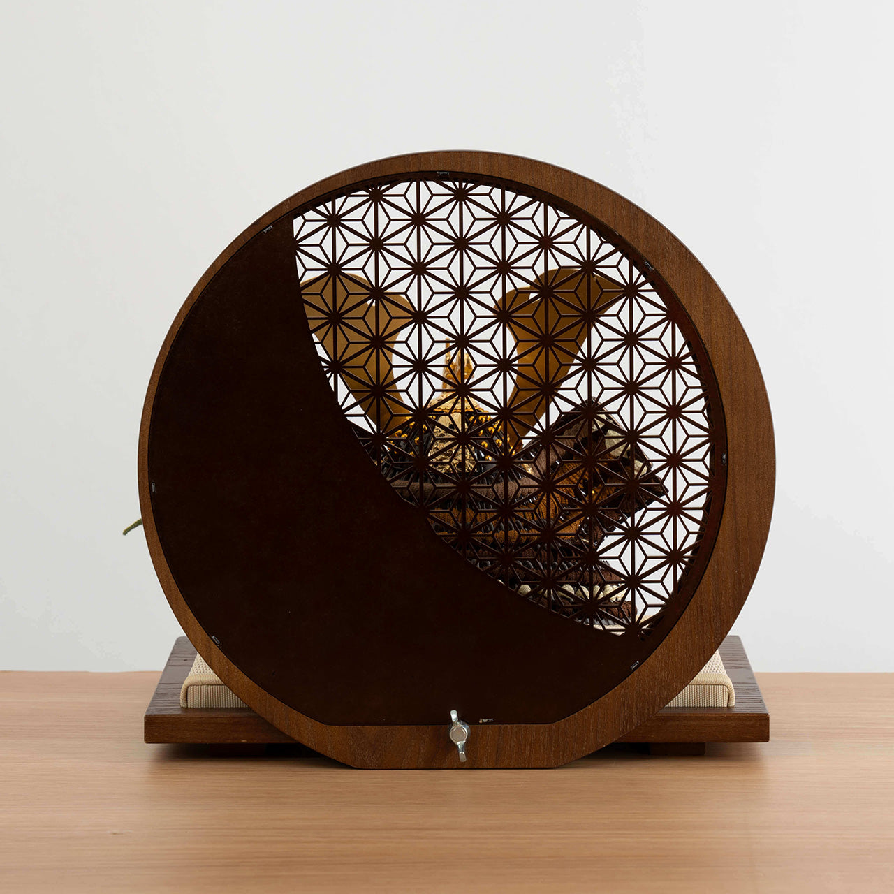 ことの兜　りゅう　麻の葉　円形B衝立