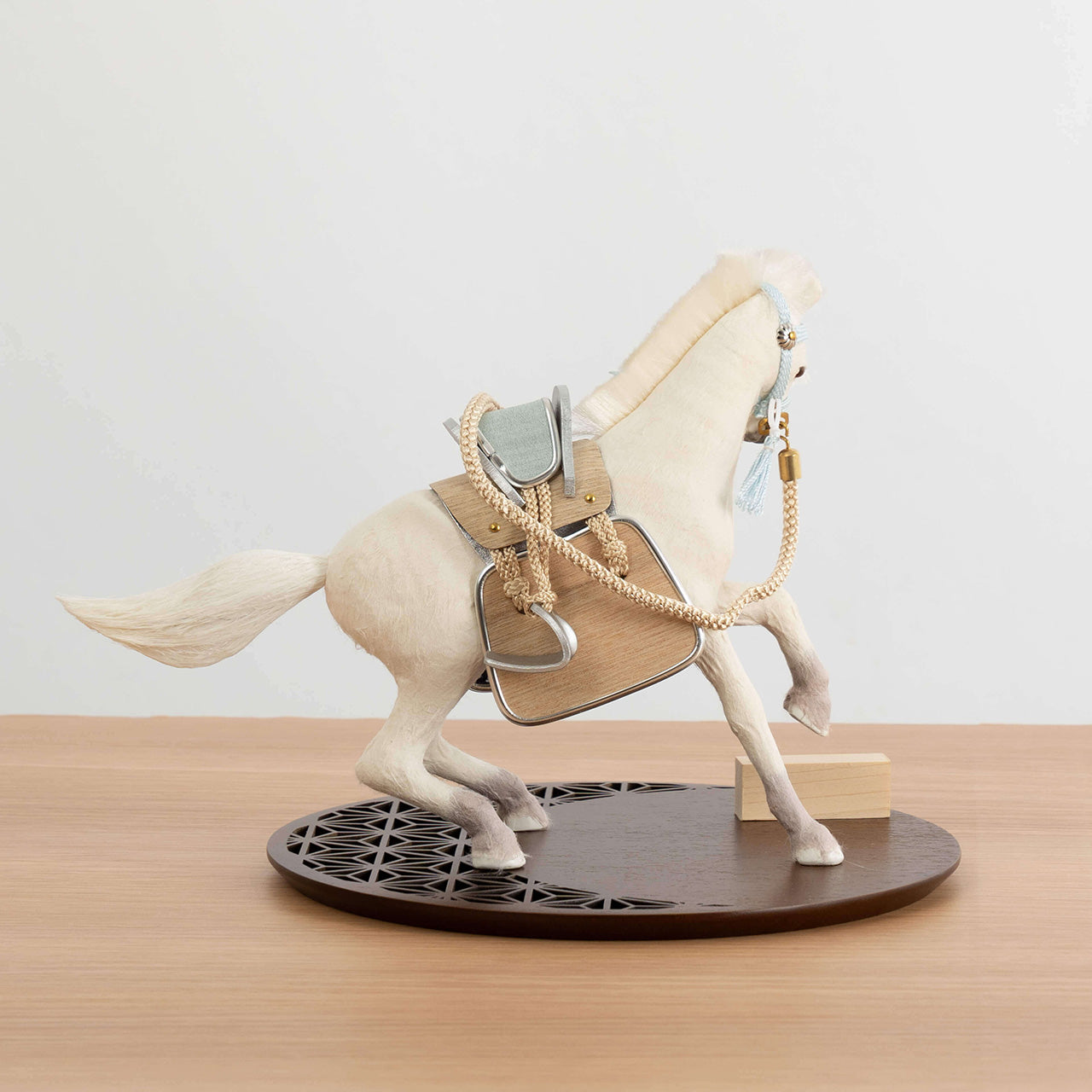 ことの颯躍（そうや）そら　円台麻の葉　B