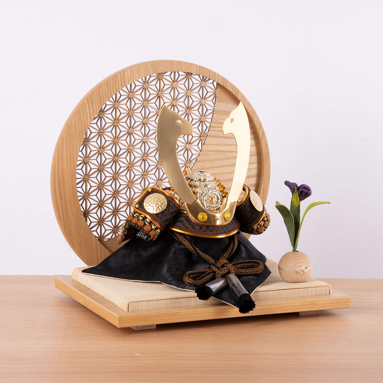 ことの兜　たつき　麻の葉　円形N衝立