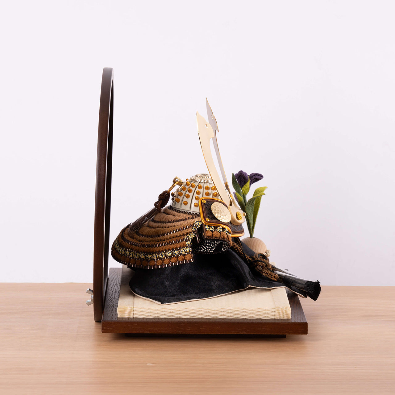 ことの兜　たつき　麻の葉　円形B衝立