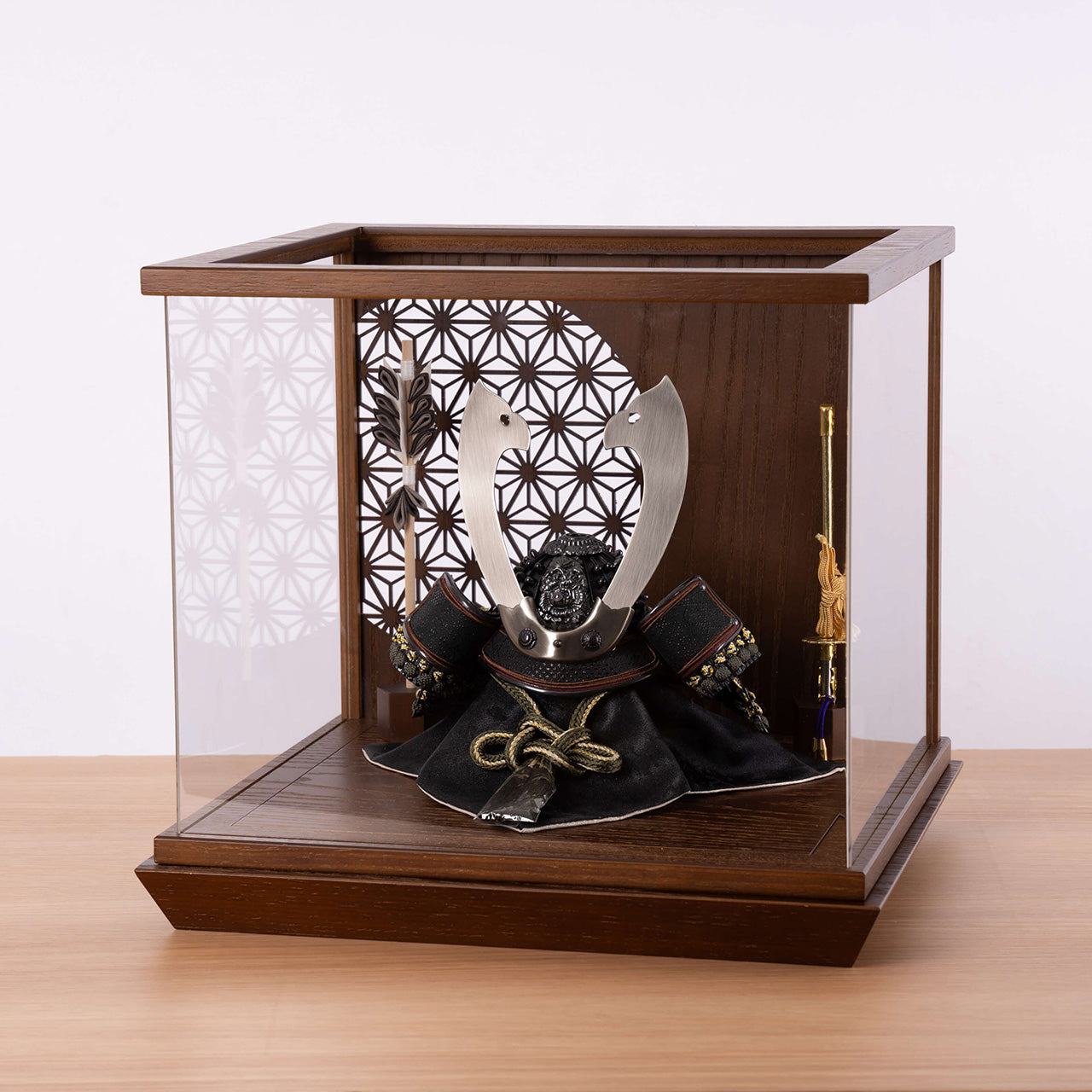 ことの兜　とも　丸麻　中ケース　B