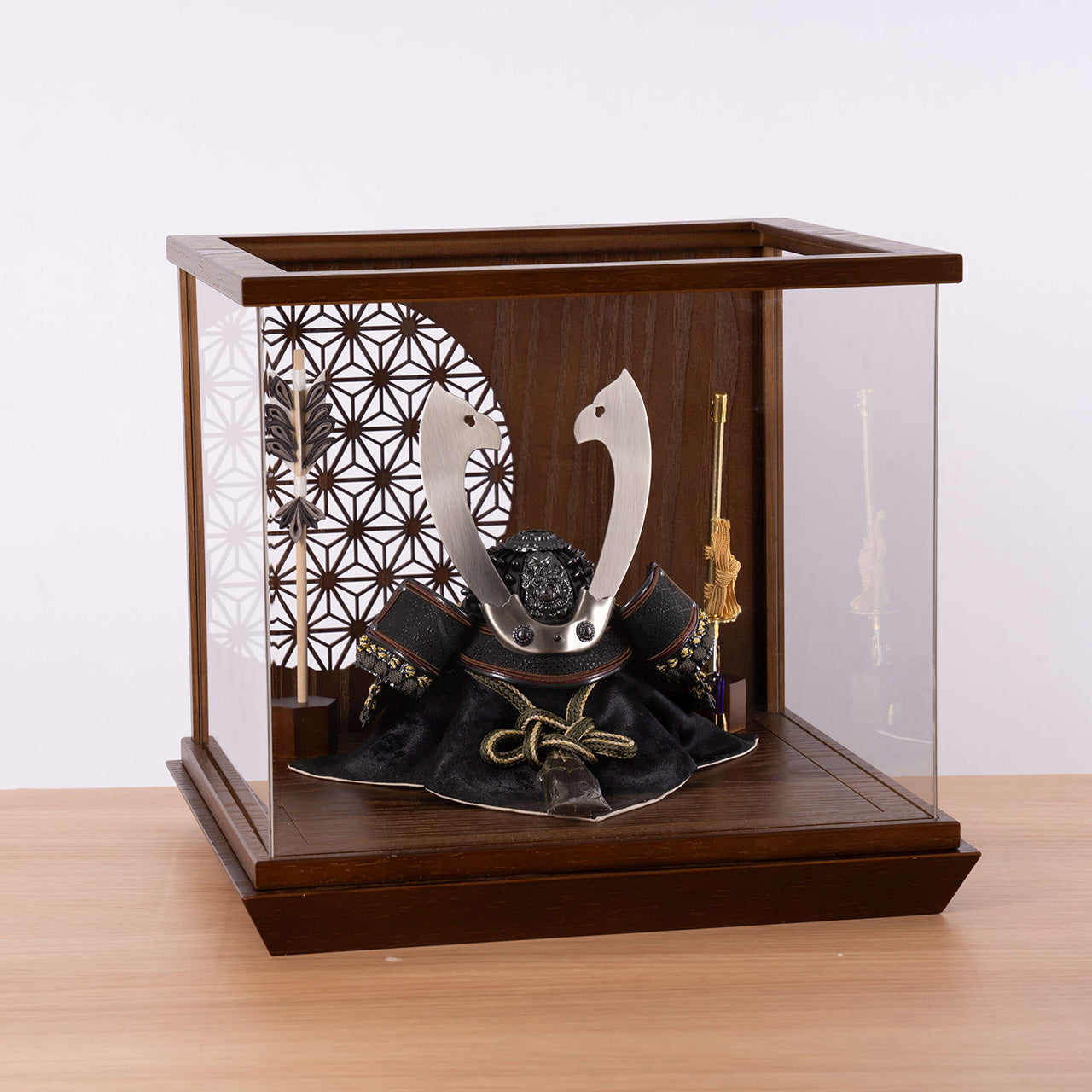 ことの兜　とも　丸麻　中ケース　B