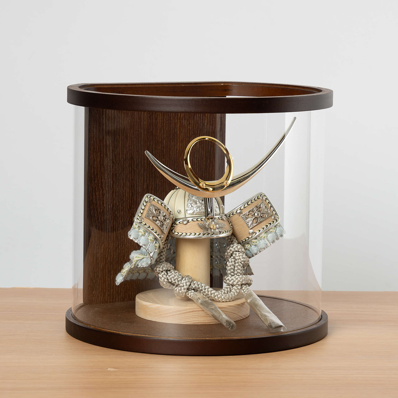 ことのオリジナル兜　上杉　円柱ケース　ブラウン