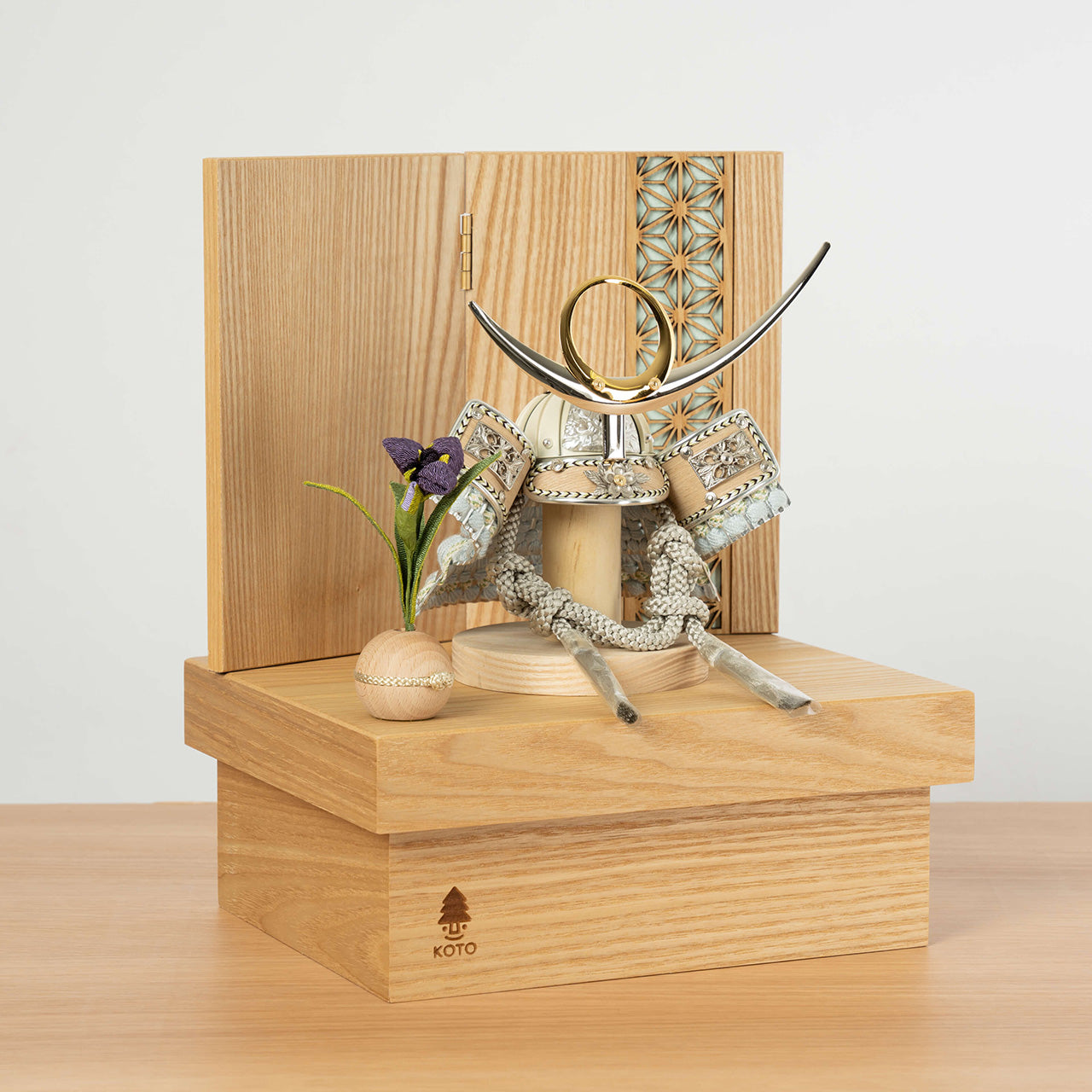 ことのオリジナル兜　上杉謙信　麻の葉　NN収納