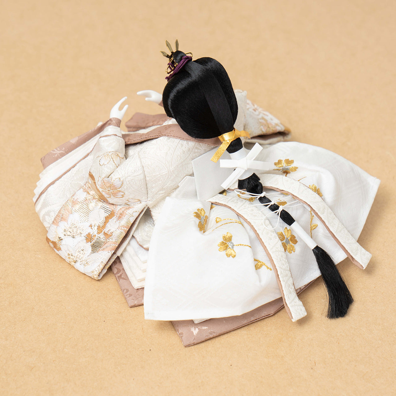 ことのひな人形　ほのか　麻の葉B平台　銀　駿河行燈付