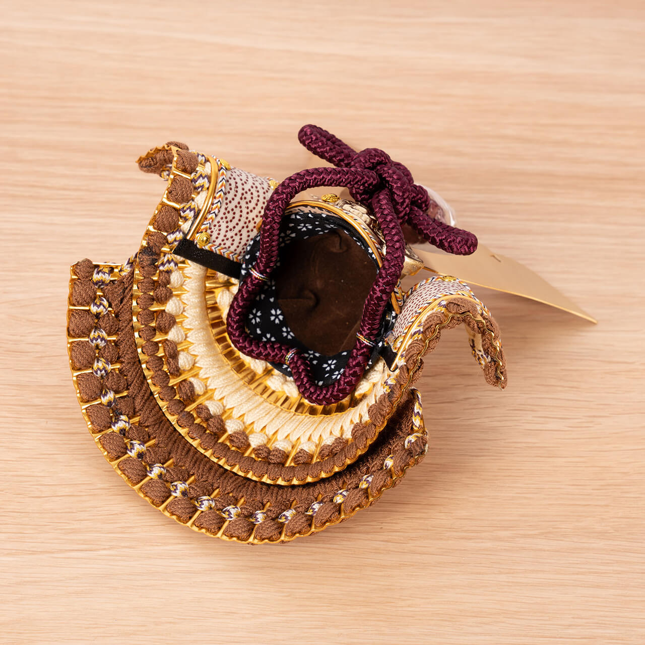 ことの兜　しん　麻の葉　円形N衝立