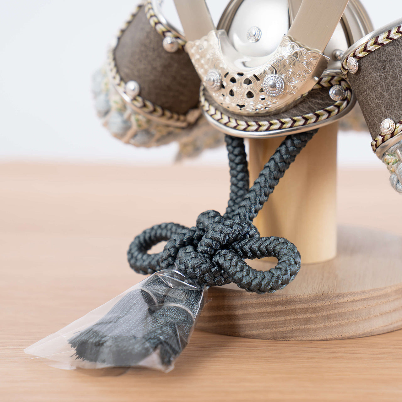 ことの兜　そう　麻の葉　円形N衝立