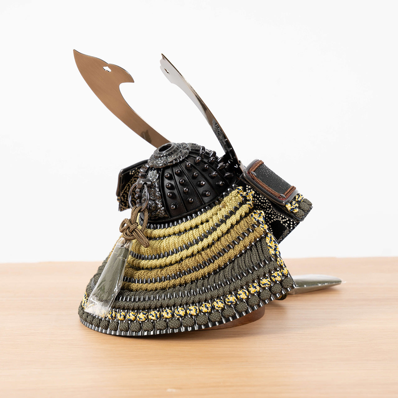 ことの兜　とも　八角　B