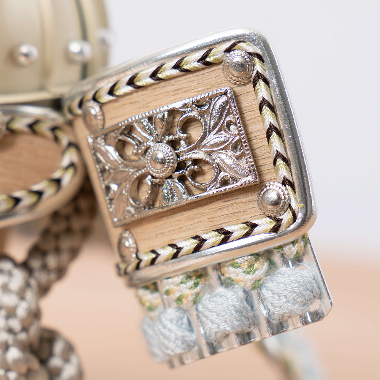 ことのオリジナル兜　上杉謙信　三日月　ナチュラル