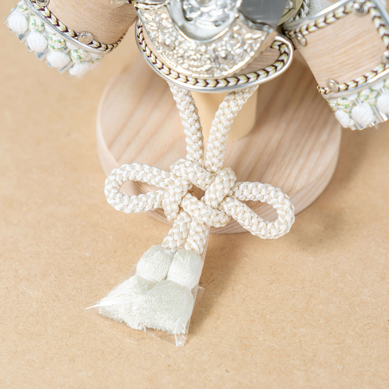 ことのオリジナル兜　ゆき　麻の葉　Nケース