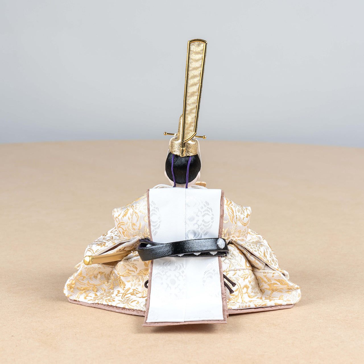 ことのひな人形　つき　華　円ケース（白和紙）駿河行燈付